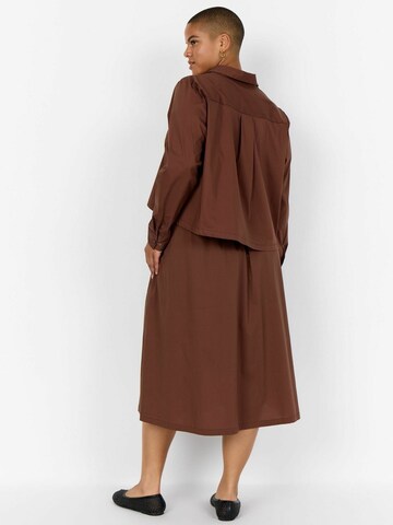 Wasabi Concept Paita ' WA-SAGA 31 ' värissä ruskea