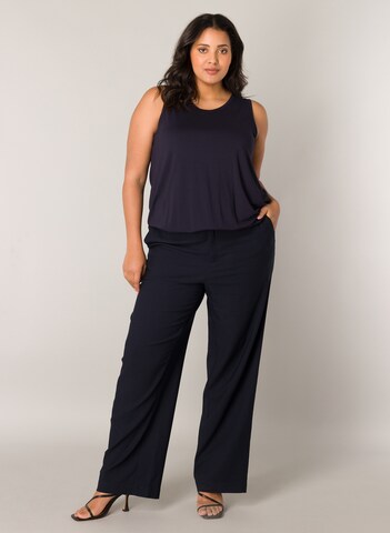 BASE LEVEL CURVY Wide leg Pants in Blue