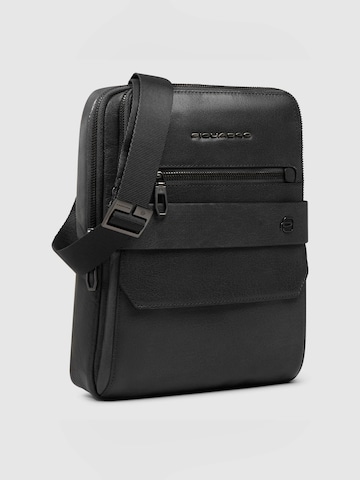 Piquadro Skuldertaske i sort
