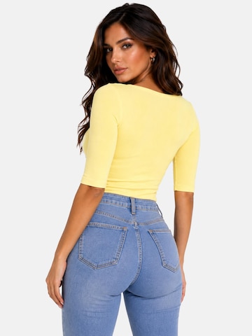 dzeltens PANTHEROAR T-Krekls 'Caro Neck Short Sleeve Top'