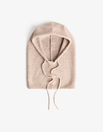Bershka Beanie in Sand, Item view