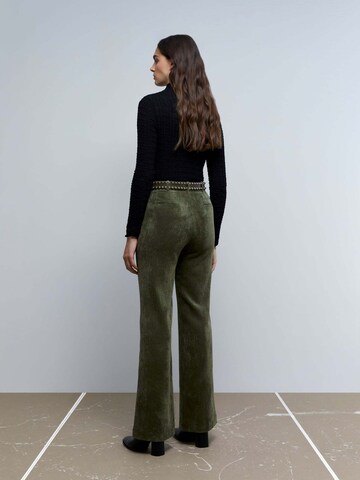 Bootcut Pantalon Scalpers en vert