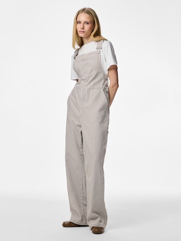 Regular Salopette 'PCAllo' PIECES en marron