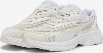 PUMA Platform trainers 'Teveris' in White: front