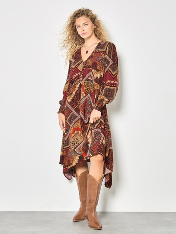 Apricot - Vestido en rojo