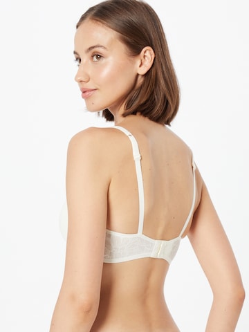 TRIUMPH Bustier Melltartó 'Fit Smart' - fehér