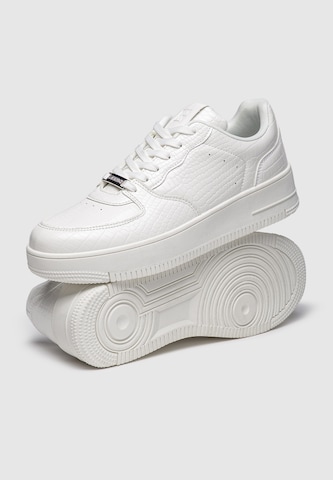 Baskets basses 'Nature' Gianni Kavanagh en blanc