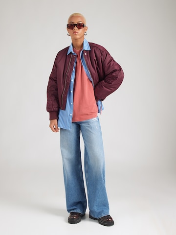 GAP Футболка оверсайз в Красный