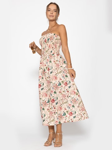 SASSYCLASSY Dress in Beige