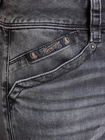 Herrlicher Flared Jeans 'Prime' in Black
