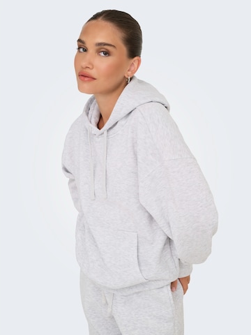 ONLY - Sweatshirt 'ONLBest' em cinzento