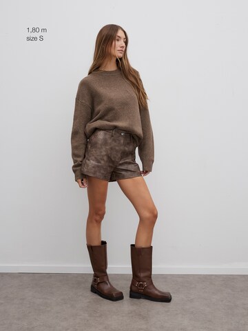 regular Pantaloni di RÆRE by Lorena Rae in marrone