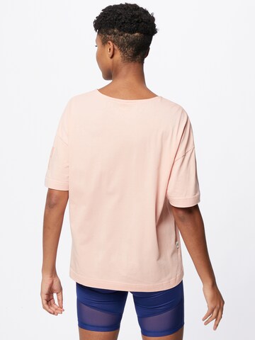 PUMA T-shirt i rosa