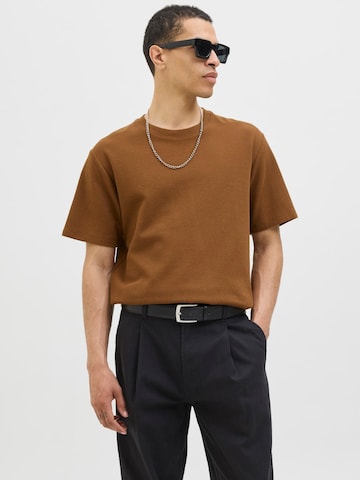 JACK & JONES Koszulka 'JJEAUSTIN' w kolorze brązowy: przód