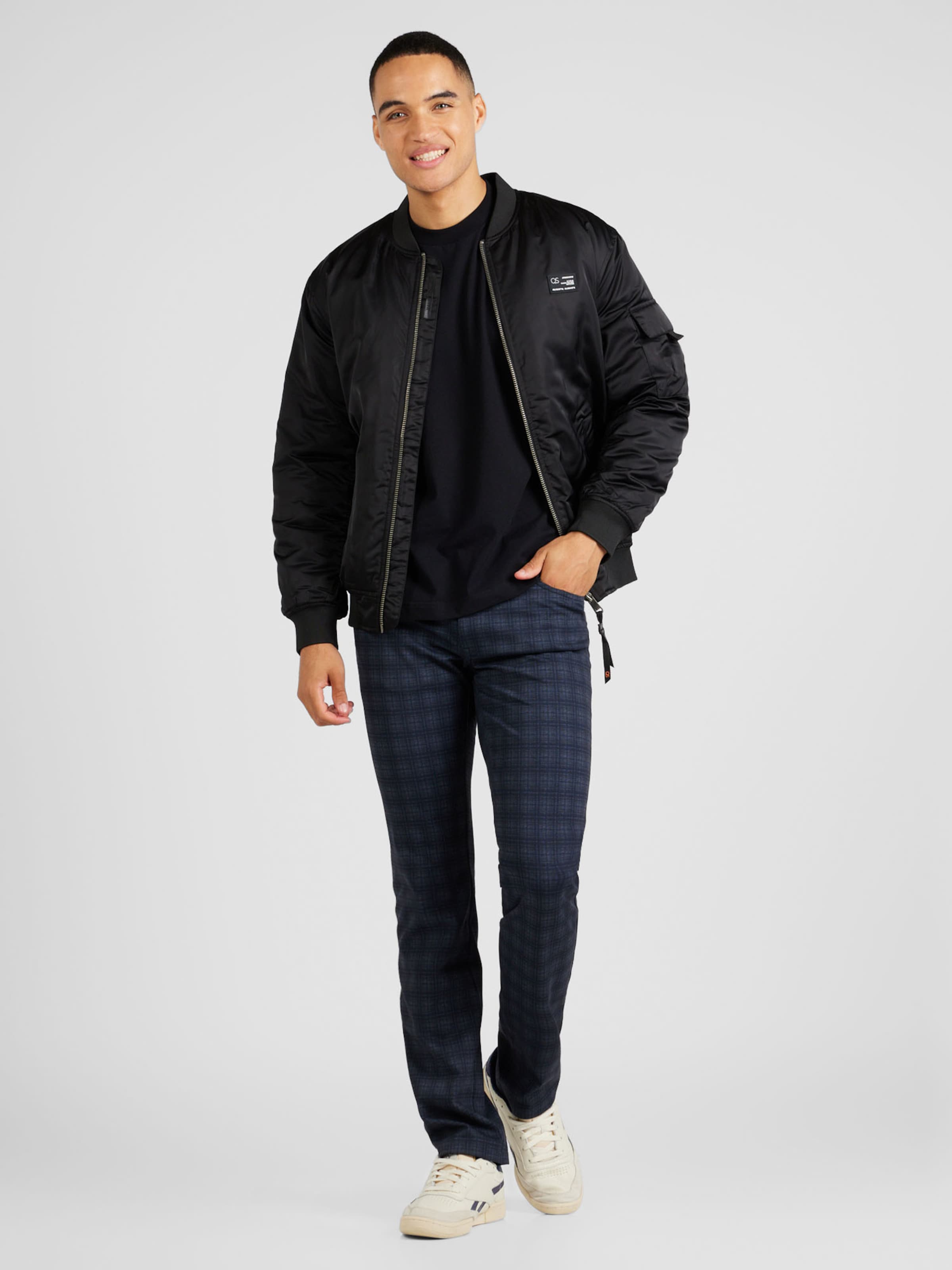 QS by s.Oliver Between Season Jacket in Black ABOUT YOU