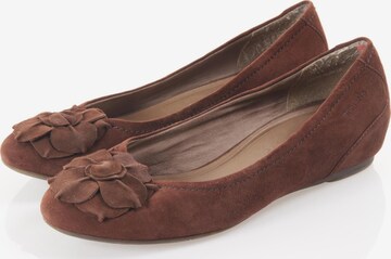 TAMARIS Flats & Loafers in 39 in Brown: front