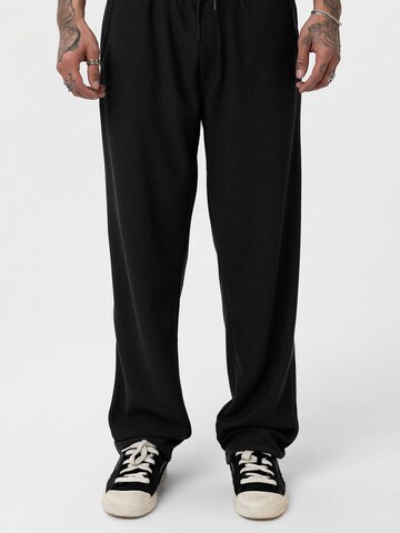 Loosefit Pantaloni 'Teddeo' di Dandalo in nero: frontale