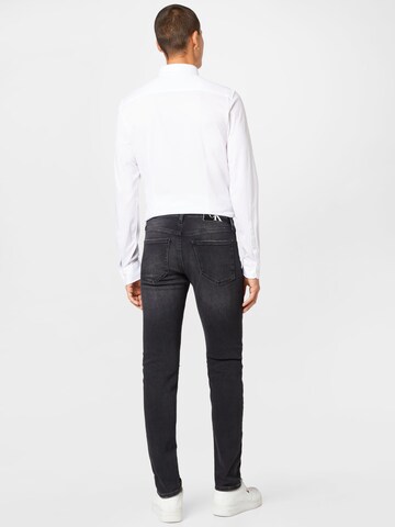 Calvin Klein Jeans Slimfit Džíny 'SKINNY' – černá