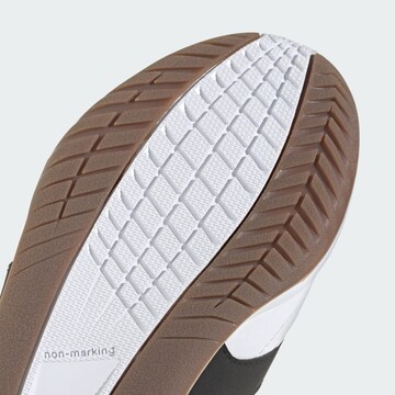 ADIDAS PERFORMANCE Sportschuh 'Predator Club' in Weiß