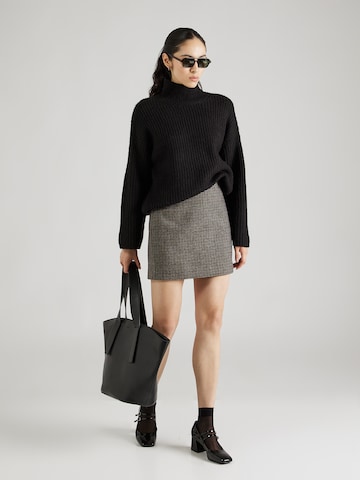 Gina Tricot Sweater in Black