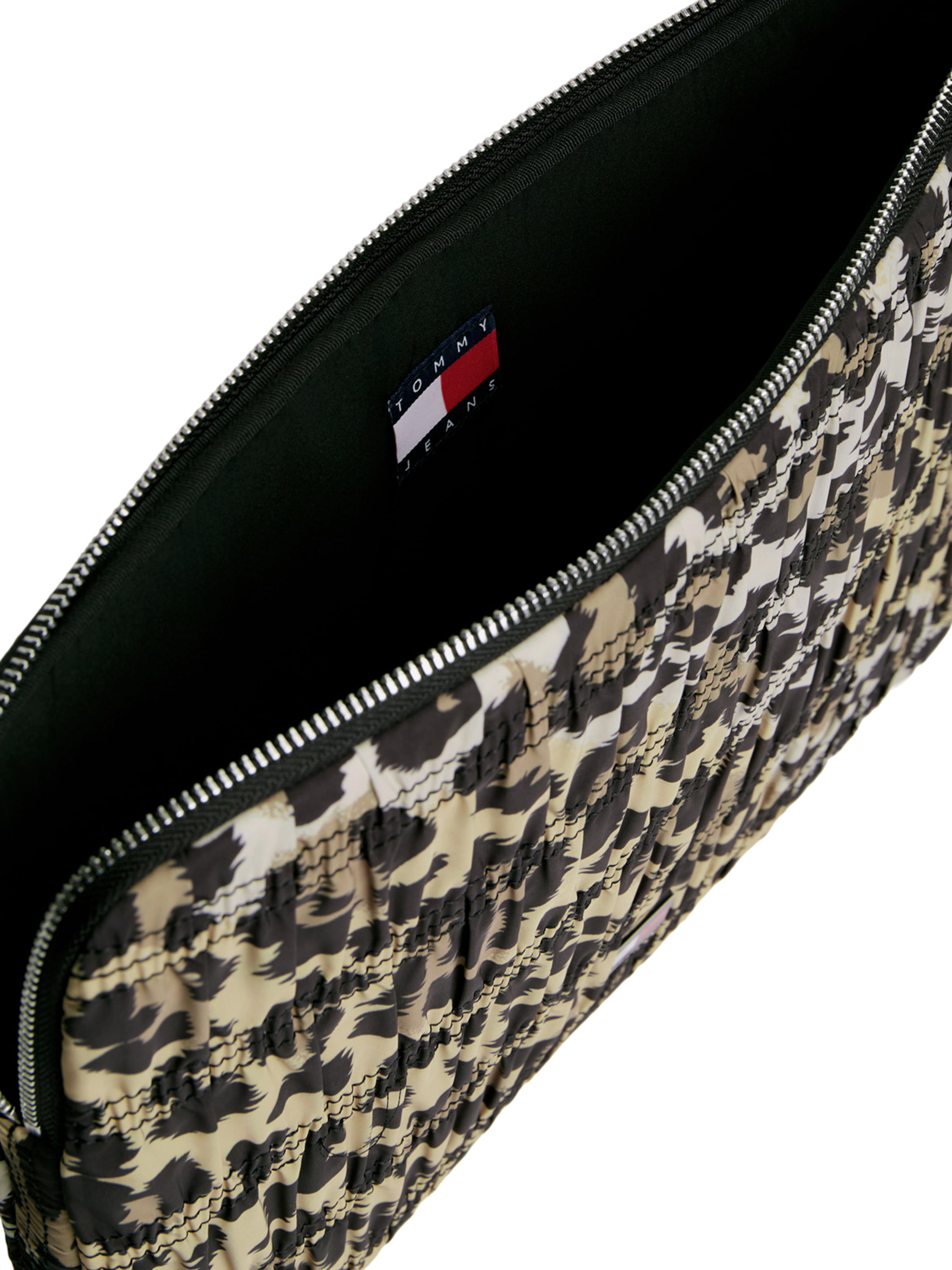 Geantă laptop de la Tommy Jeans pe maro