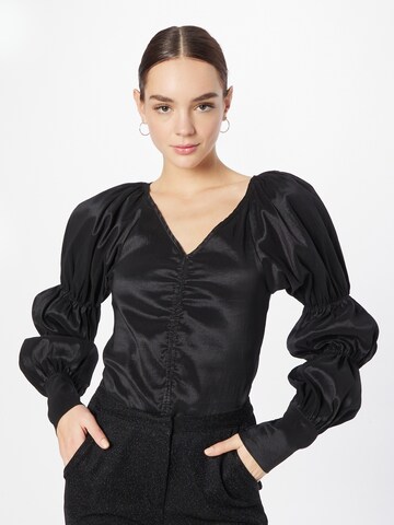 Oval Square Blouse 'Vibe' in Black: front