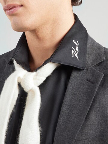 Karl LagerfeldRegular Fit Košulja - crna boja