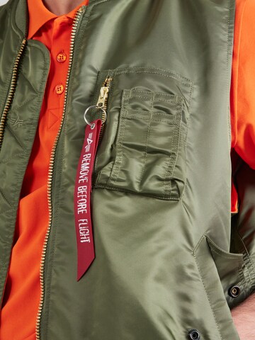 Gilet 'MA-1' ALPHA INDUSTRIES en vert