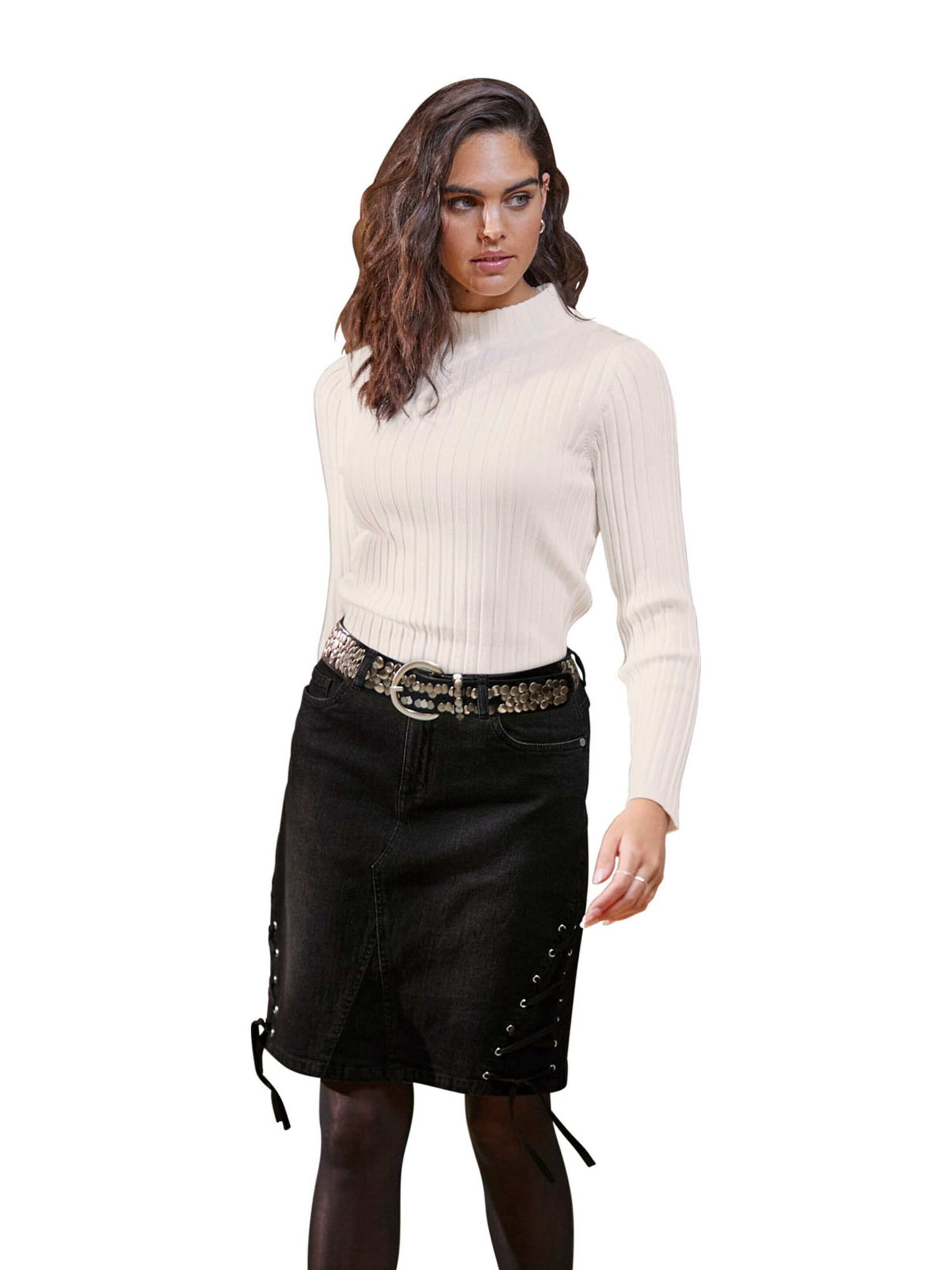 heine Sweter w kolorze beżowy