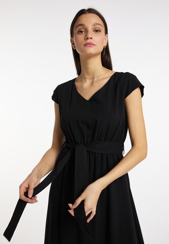 Usha - Vestido em preto