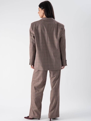 MND Kavaj 'Quadro' i brun