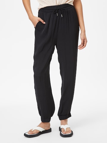 ABOUT YOU Tapered Broek 'Jiline' in Zwart: voorkant