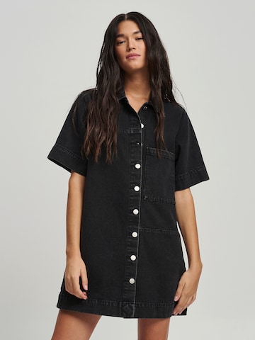 St MRLO - Vestido en negro: frente