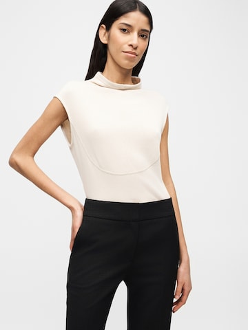 HUGO - Acampanado Pantalón de pinzas 'Hovania' en negro