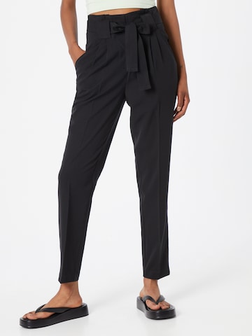 Y.A.S Regular Pleat-Front Pants in Black: front