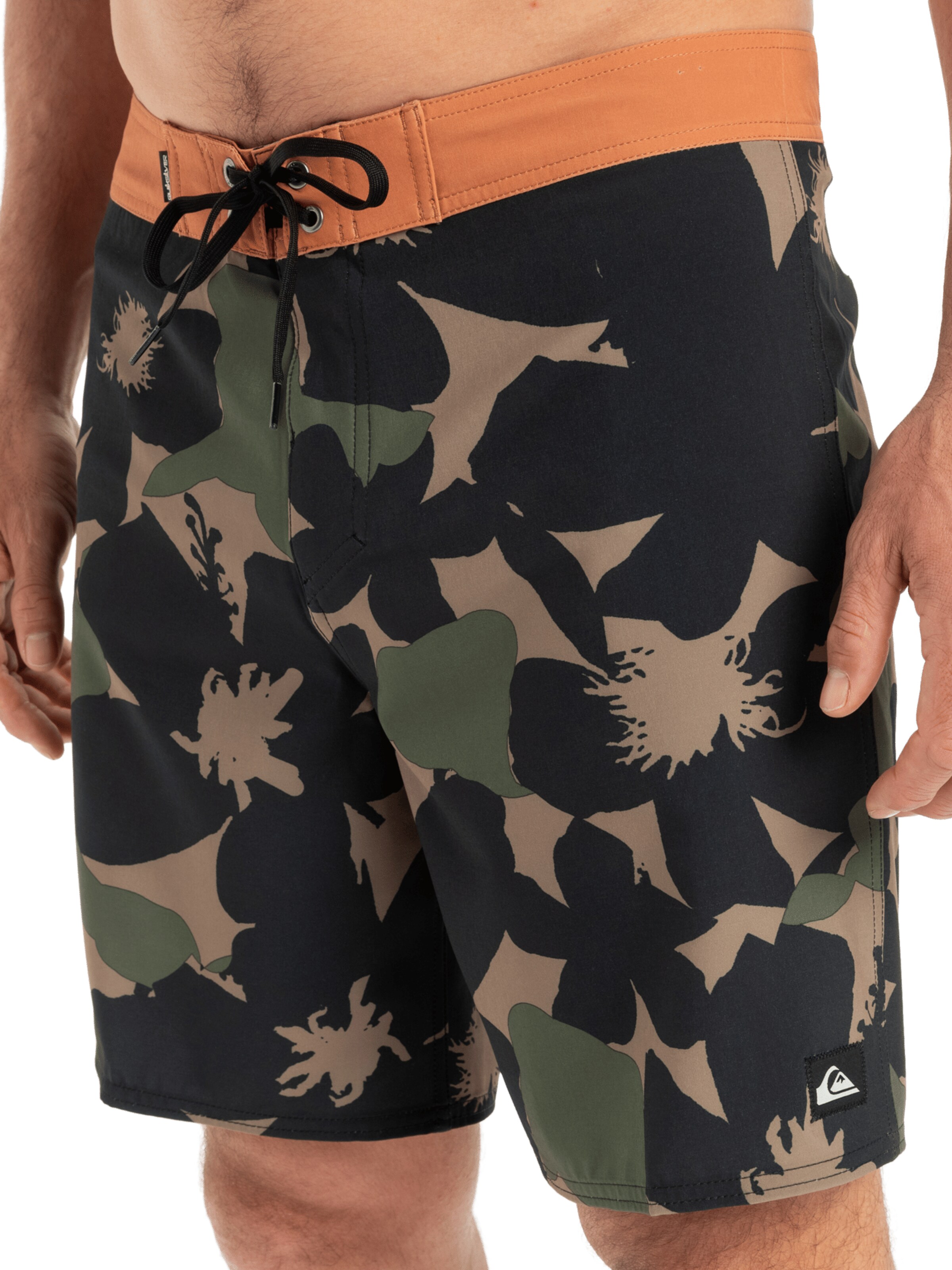 QUIKSILVER Boardshorts 'Surfsilk Straight Leg 18' in Schwarz