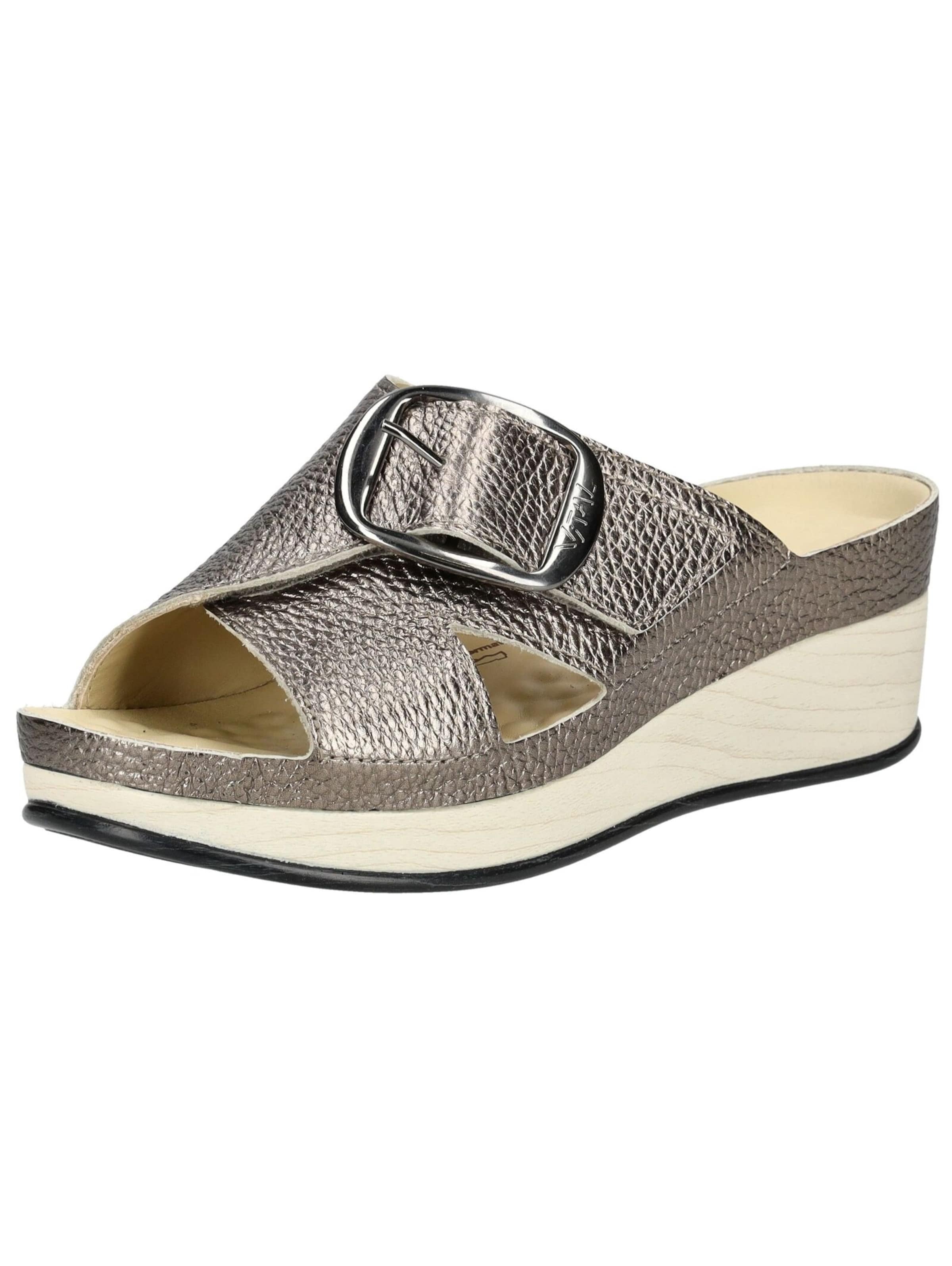 vital Mules in Gold: front