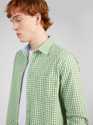 s.Oliver - Regular Fit Camisa em verde