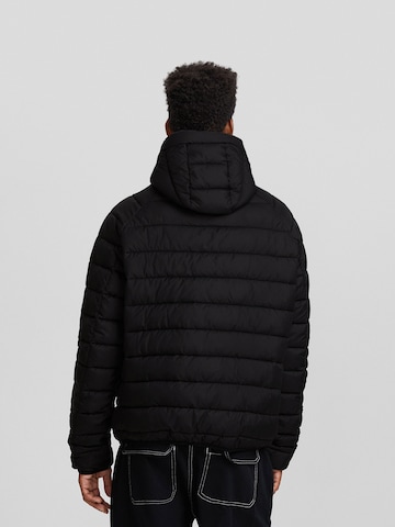 Veste mi-saison Bershka en noir