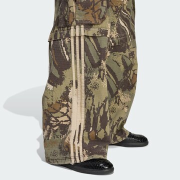 ADIDAS ORIGINALS Wide leg Cargo trousers in Green