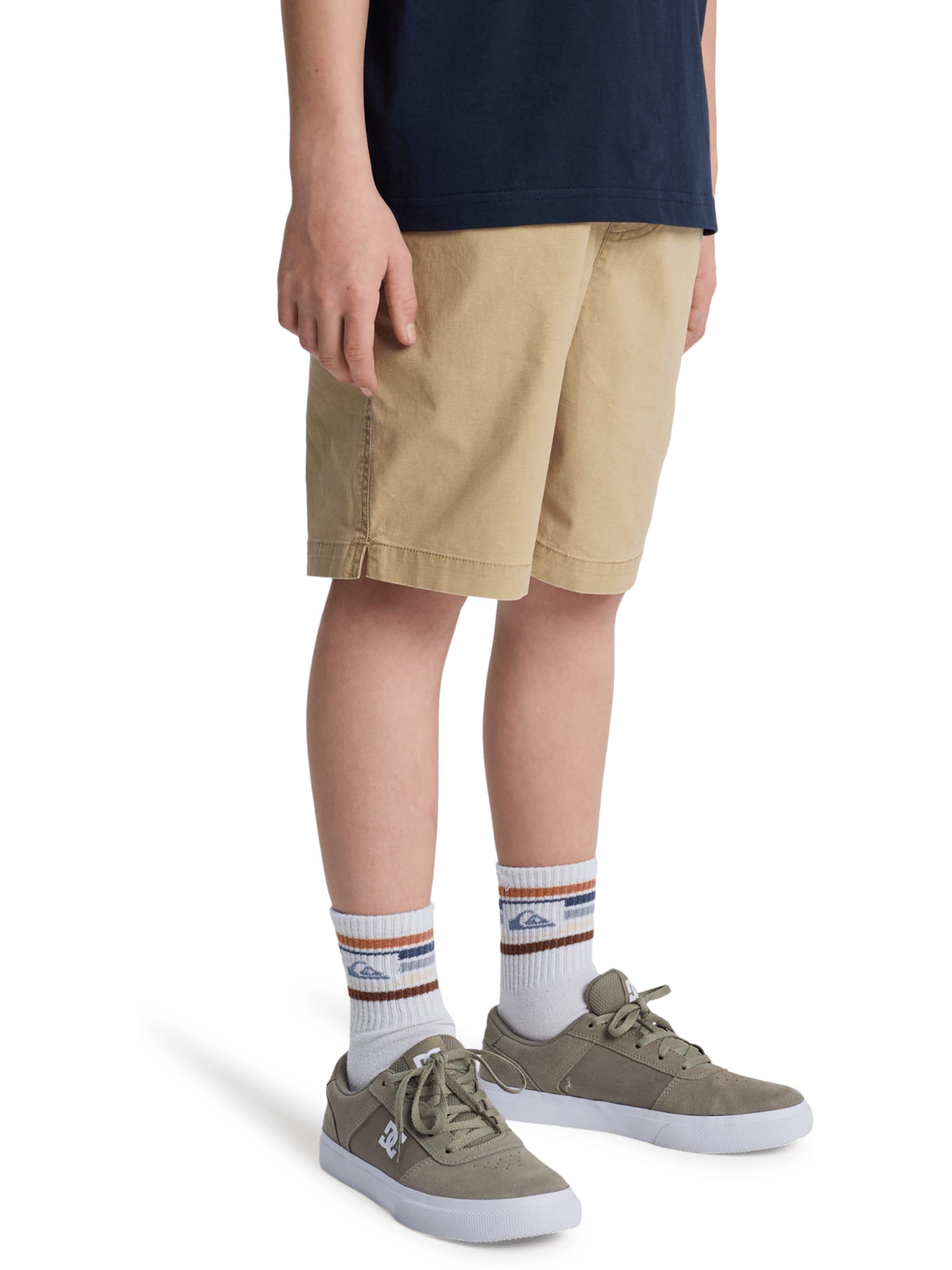 QUIKSILVER Regular Shorts 'Taxer Youth 15' in Grün