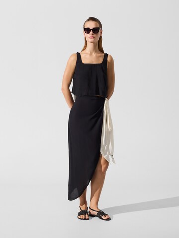 melns Karl Lagerfeld Topiņš