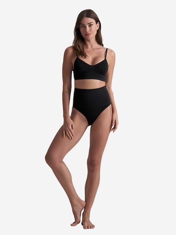 Slip scultant 'Seamless High Waist Brief' Bye Bra en noir