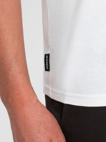 T-Shirt 'OM-TSBS-0145' Ombre en blanc