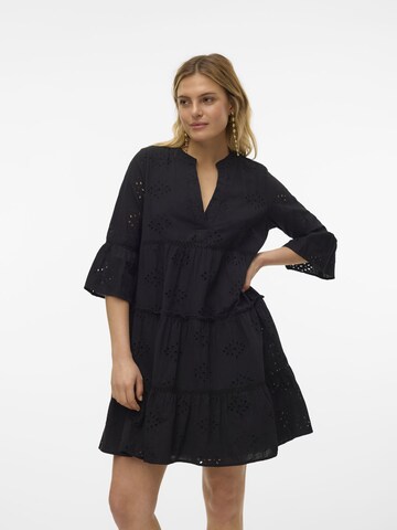 Robe-chemise 'DICTHE' VERO MODA en noir : devant