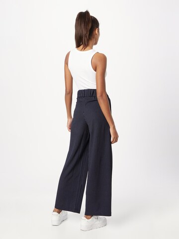 Wide leg Pantaloni cutați 'GEGGO' de la JDY pe albastru