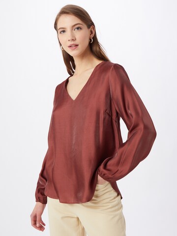 Cream Blouse 'Sally' in Rood: voorkant