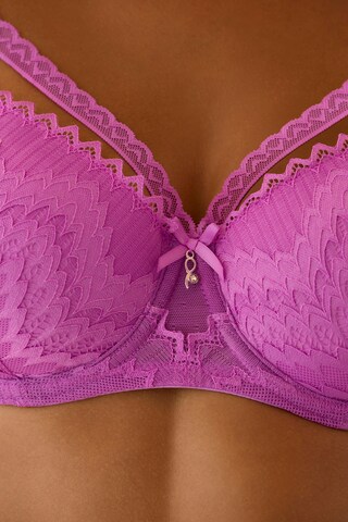 Invisible Soutien-gorge LASCANA en violet