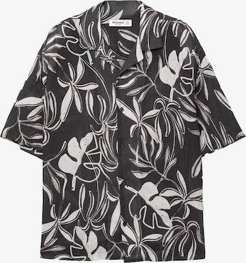 Pull&BearComfort Fit Košulja - crna boja: prednji dio