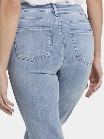 Coupe slim Jean NYDJ en bleu